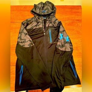 Under Armour Lightweight Jacket. Black/Blue/Gray. Size XL